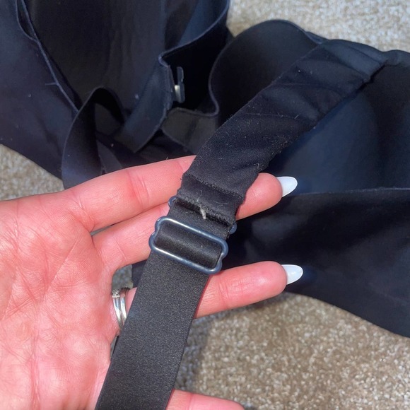 VICTORIA'S SECRET bra Knockout High Impact Front-Close Sports Bra 38 DD - Picture 3 of 6